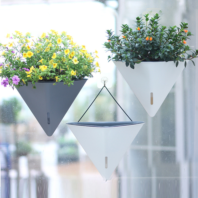 กระถางต้นไม้ติดผนังรูปสามเหลี่ - Gardening Tools Green บทวิจารณ์และราคา